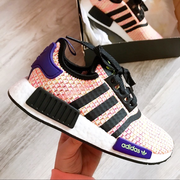 adidas Shoes - Adidas NMD R1